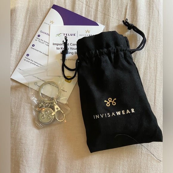 NIB Telus Invisaware Safety Keychain - Picture 1 of 12